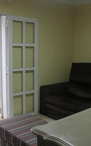 Casa à venda com 304m², 5 quartos e 4 vagasSala 2