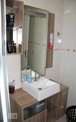 Casa à venda com 304m², 5 quartos e 4 vagasBanheiro 3
