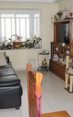 Casa à venda com 304m², 5 quartos e 4 vagasSala 1