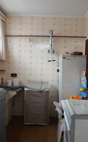 Casa à venda com 187m², 4 quartos e 3 vagasLavanderia