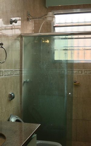 Casa à venda com 187m², 4 quartos e 3 vagasBanheiro Social 1