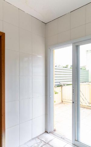 Casa à venda com 350m², 4 quartos e 4 vagasÁrea de Serviço
