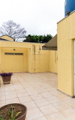 Casa à venda com 350m², 4 quartos e 4 vagasVaranda
