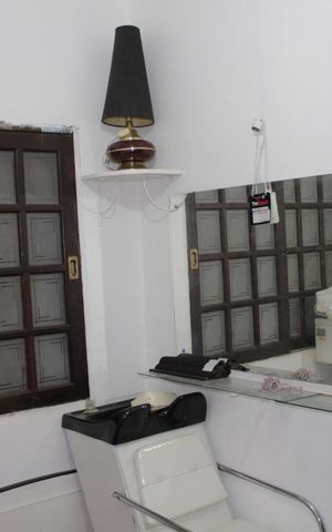Casa à venda com 498m², 3 quartos e 2 vagas Casa à venda com 498m², 3 quartos e 2 vagasDetalhe quarto 2