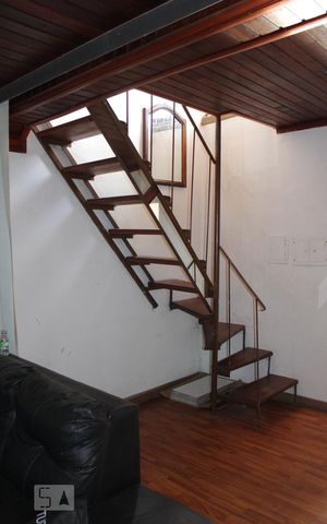 Casa à venda com 498m², 3 quartos e 2 vagas Casa à venda com 498m², 3 quartos e 2 vagasDetalhe Sala