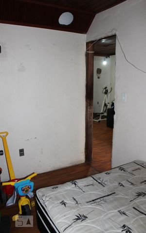 Casa à venda com 498m², 3 quartos e 2 vagas Casa à venda com 498m², 3 quartos e 2 vagasQuarto 1