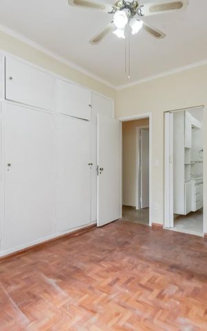 Apartamento para alugar com 126m², 3 quartos e 1 vagaQuarto 2 - Suíte