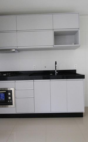 Apartamento para alugar com 76m², 2 quartos e 2 vagasCozinha