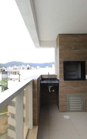 Apartamento para alugar com 76m², 2 quartos e 2 vagasVaranda da sala