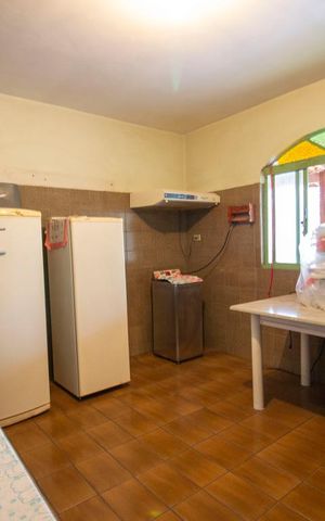 Casa à venda com 290m², 7 quartos e 4 vagasCozinha 1