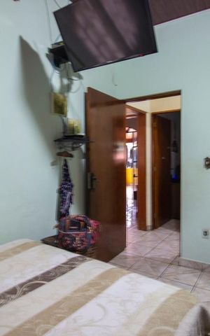 Casa à venda com 290m², 7 quartos e 4 vagasQuarto 4
