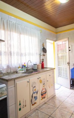 Casa à venda com 290m², 7 quartos e 4 vagasCozinha 2