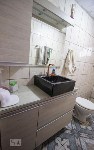 Casa à venda com 290m², 7 quartos e 4 vagasBanheiro 3