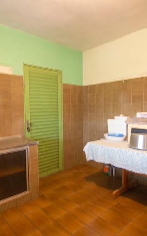 Casa à venda com 290m², 7 quartos e 4 vagasCozinha 1