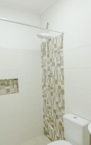Casa à venda com 219m², 3 quartos e 4 vagas Casa à venda com 219m², 3 quartos e 4 vagasBanheiro Social