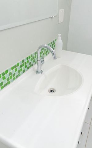 Casa à venda com 219m², 3 quartos e 4 vagas Casa à venda com 219m², 3 quartos e 4 vagasBanheiro da Suíte 2