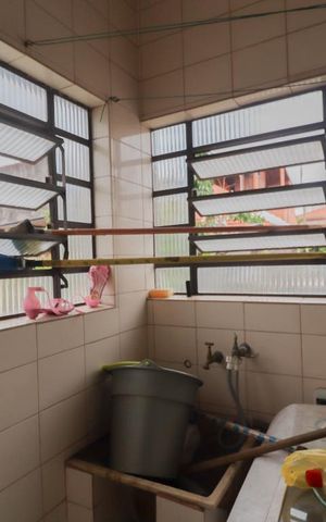 Casa à venda com 500m², 3 quartos e 2 vagas Casa à venda com 500m², 3 quartos e 2 vagasÁrea de Serviço