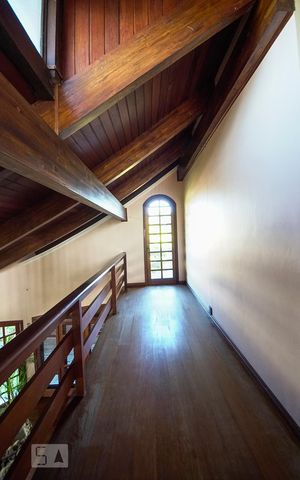 Casa para alugar com 500m², 5 quartos e 3 vagasMezanino