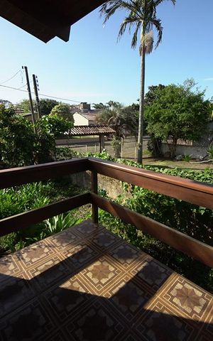 Casa para alugar com 500m², 5 quartos e 3 vagasSacada Sala de Jantar