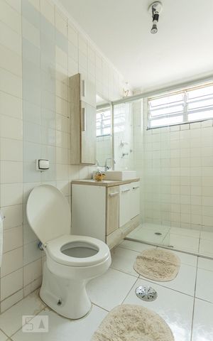 Apartamento à venda com 85m², 2 quartos e sem vagaBanheiro