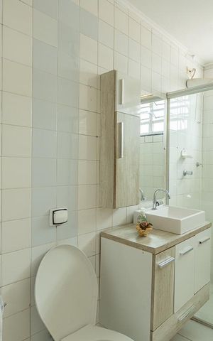 Apartamento à venda com 85m², 2 quartos e sem vagaBanheiro