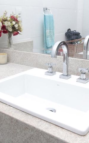 Apartamento à venda com 163m², 3 quartos e 1 vagaBanheiro do Quarto 2 - Suíte
