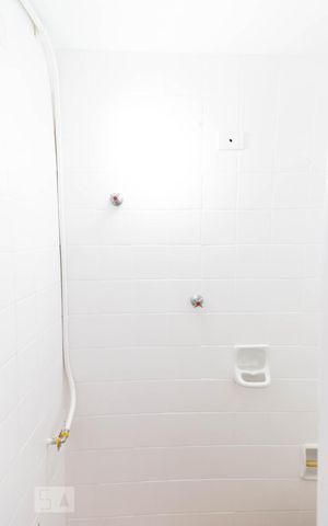 Apartamento à venda com 67m², 3 quartos e 1 vaga Apartamento à venda com 67m², 3 quartos e 1 vagaBanheiro Lavanderia