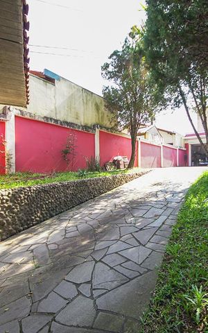 Casa à venda com 450m², 5 quartos e 4 vagasFachada