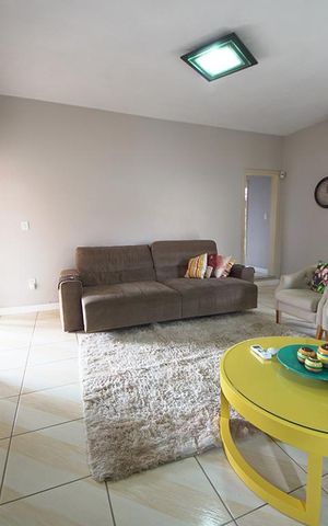 Casa à venda com 450m², 5 quartos e 4 vagasSala de Estar