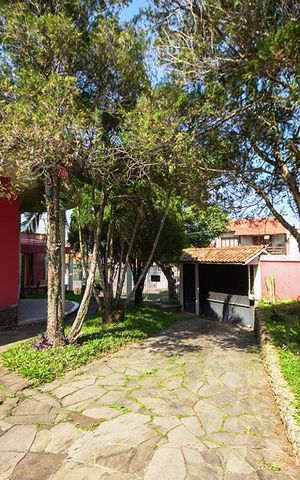 Casa à venda com 450m², 5 quartos e 4 vagasPátio