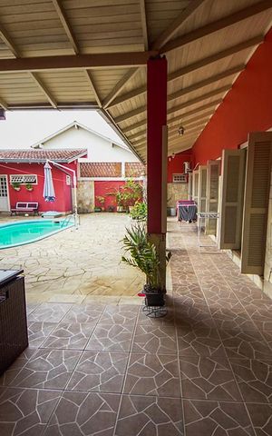 Casa à venda com 450m², 5 quartos e 4 vagasVaranda