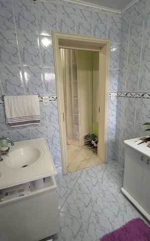 Casa à venda com 450m², 5 quartos e 4 vagasBanheiro da Suíte