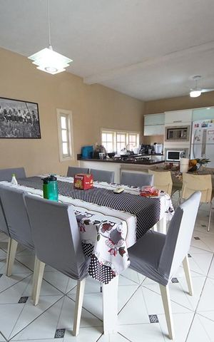 Casa à venda com 450m², 5 quartos e 4 vagasCozinha