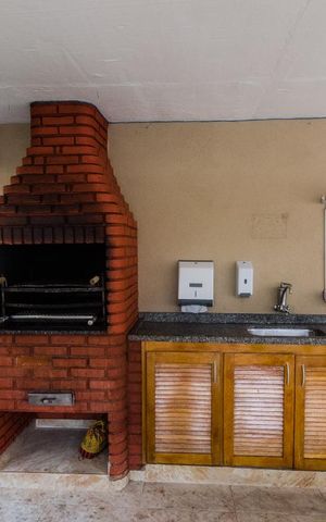Apartamento à venda com 48m², 2 quartos e 1 vaga Apartamento à venda com 48m², 2 quartos e 1 vagaÁrea comum - Churrasqueira