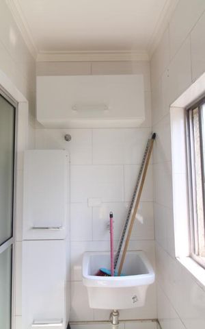 Apartamento para alugar com 65m², 2 quartos e 1 vagaÁrea serviço