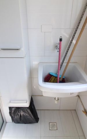 Apartamento para alugar com 65m², 2 quartos e 1 vagaÁrea serviço