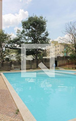 Apartamento à venda com 80m², 3 quartos e 1 vaga Apartamento à venda com 80m², 3 quartos e 1 vagaÁrea comum - Piscina