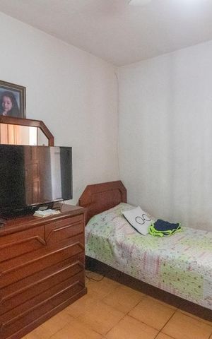 Casa à venda com 250m², 4 quartos e 2 vagas Casa à venda com 250m², 4 quartos e 2 vagasQuarto 4