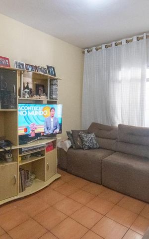 Casa à venda com 250m², 4 quartos e 2 vagas Casa à venda com 250m², 4 quartos e 2 vagasSala 2