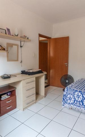 Casa à venda com 250m², 4 quartos e 2 vagas Casa à venda com 250m², 4 quartos e 2 vagasQuarto 2
