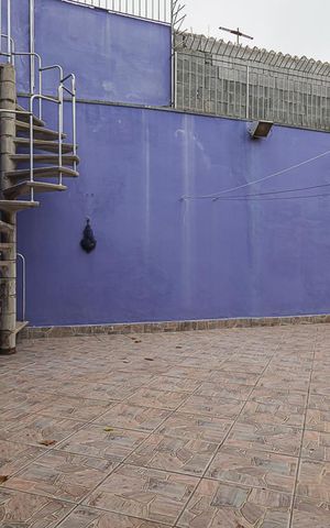 Casa à venda com 470m², 4 quartos e 6 vagas Casa à venda com 470m², 4 quartos e 6 vagasQuintal