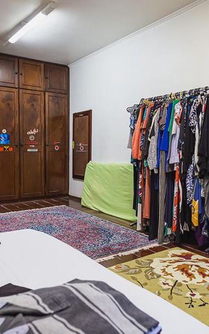 Casa à venda com 470m², 4 quartos e 6 vagas Casa à venda com 470m², 4 quartos e 6 vagasSuíte 3