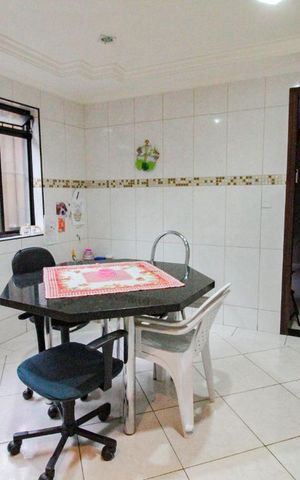 Casa à venda com 287m², 3 quartos e 2 vagas