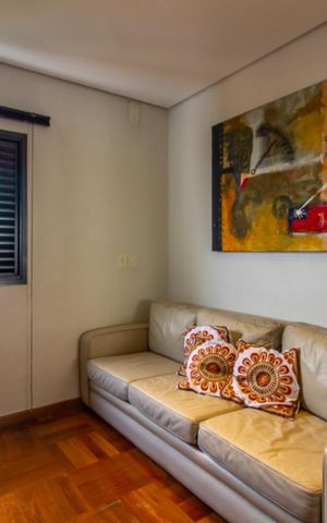 Apartamento à venda com 108m², 3 quartos e 2 vagas Apartamento à venda com 108m², 3 quartos e 2 vagasSala de TV