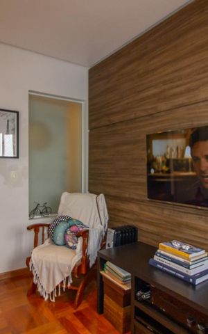Apartamento à venda com 108m², 3 quartos e 2 vagas Apartamento à venda com 108m², 3 quartos e 2 vagasSala de TV