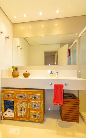 Apartamento à venda com 108m², 3 quartos e 2 vagas Apartamento à venda com 108m², 3 quartos e 2 vagasBanheiro Quarto 2 - Suíte