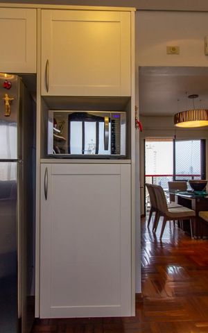 Apartamento à venda com 108m², 3 quartos e 2 vagas Apartamento à venda com 108m², 3 quartos e 2 vagasCozinha