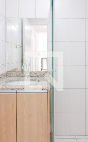 Apartamento para alugar com 39m², 2 quartos e 1 vaga Apartamento para alugar com 39m², 2 quartos e 1 vagaBanheiro
