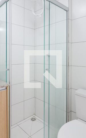 Apartamento para alugar com 39m², 2 quartos e 1 vaga Apartamento para alugar com 39m², 2 quartos e 1 vagaBanheiro