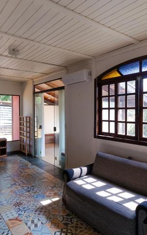 Casa à venda com 140m², 2 quartos e 20 vagas Casa à venda com 140m², 2 quartos e 20 vagasSala 01